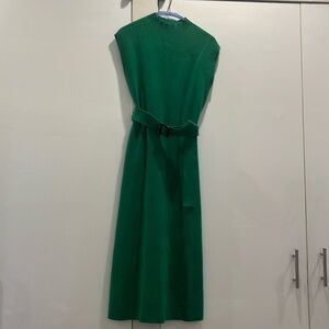Ann Taylor knit Kelly green dress